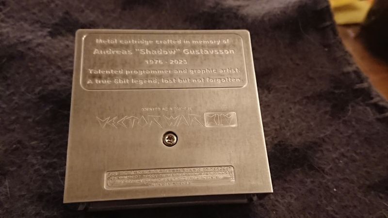 Aluminum cartridge of Vectrexagon - photo 3